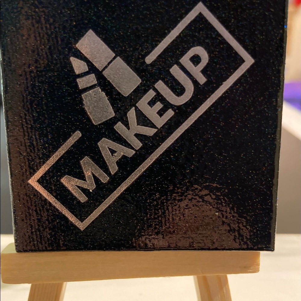 💄Makeup Magnets💋 - Picture 5 of 6